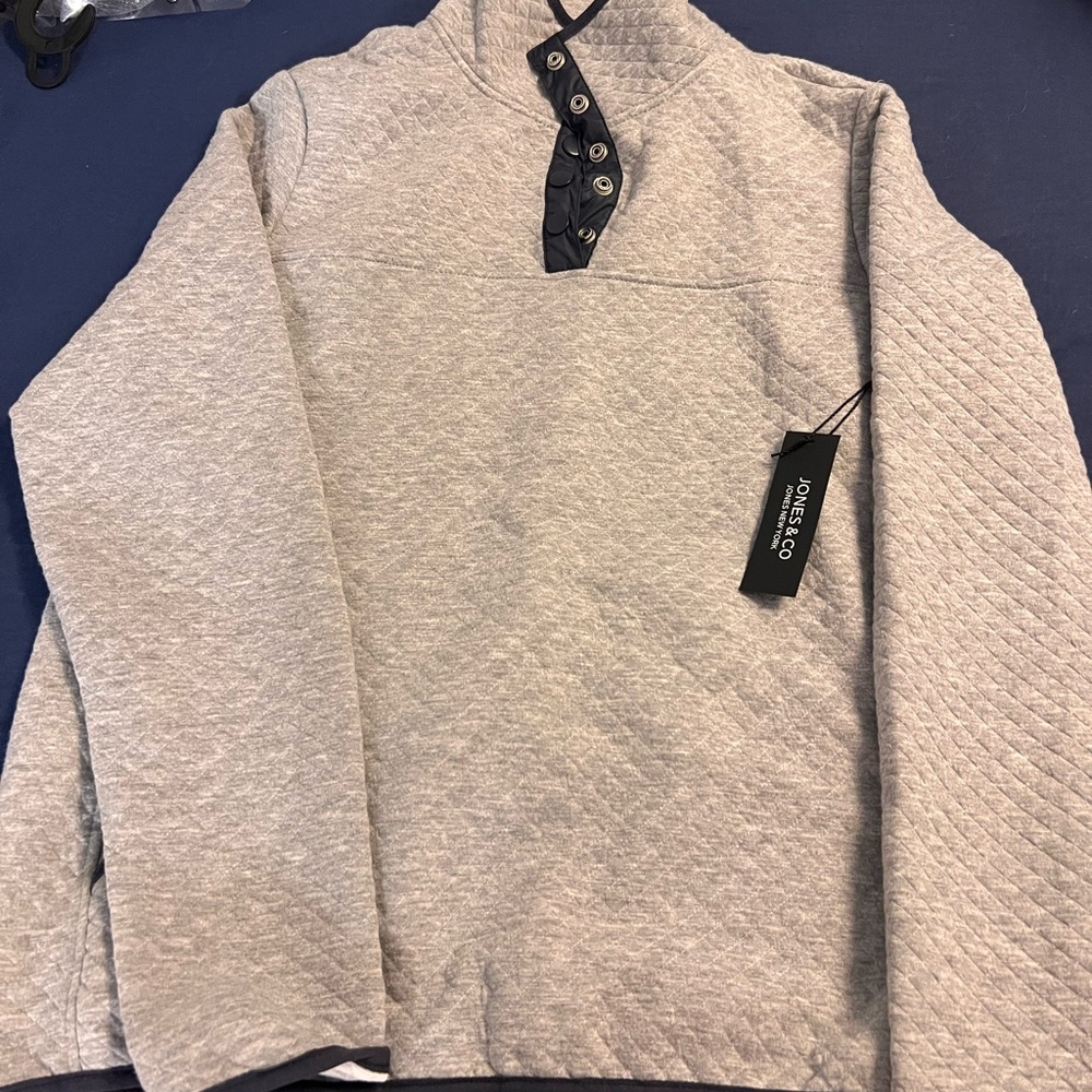 NWT soft pullover